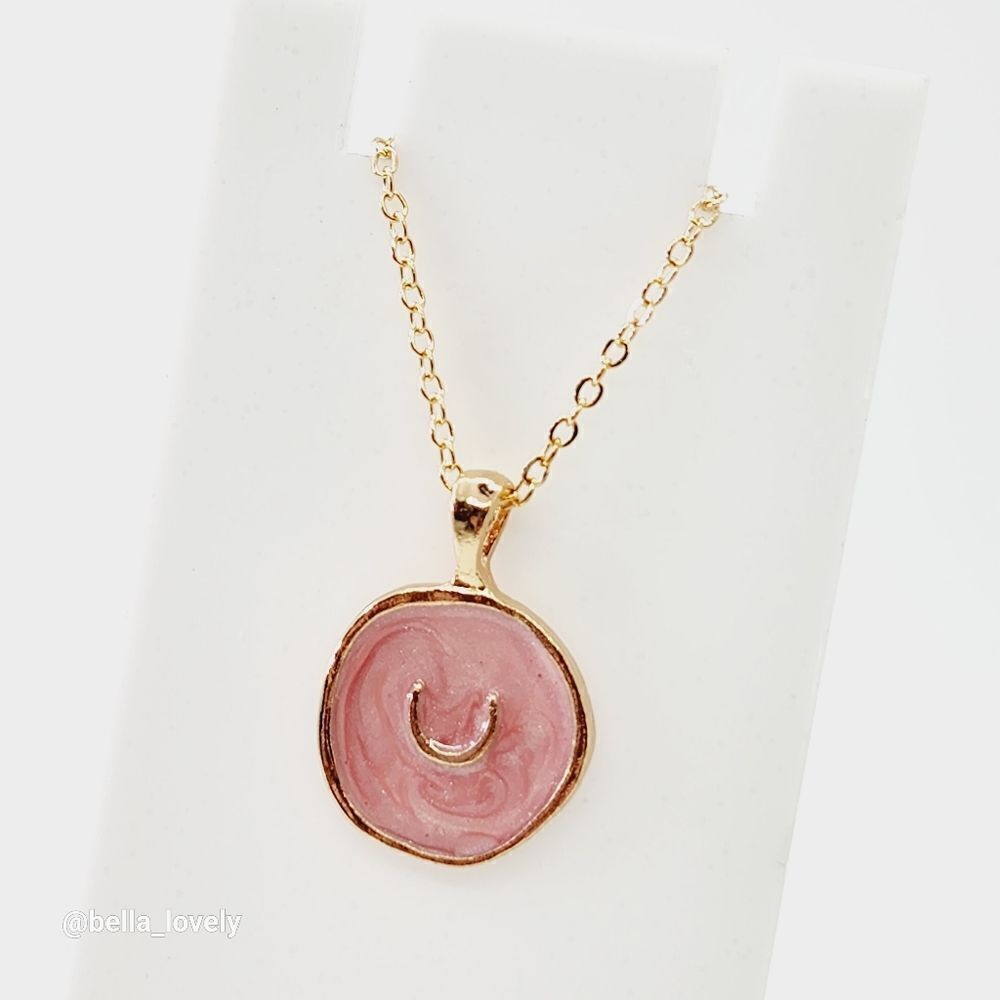 Fashion European Oil Drop Gold Toned Crescent Moon Round Pendant Chain Necklace